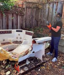 Best Garage Cleanout  in Auburn, IN